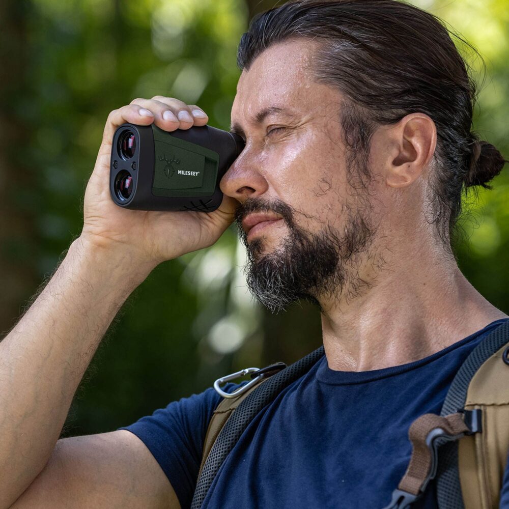 Mileseey PF210H Laser Rangefinder 6x Magnification 6-1000m Range Camouflage Hunting Binoculars - Image 5